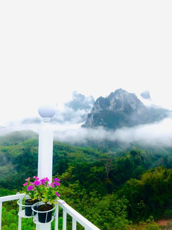 فيلا 99 Camp And Cafe Khao Sok National Park المظهر الخارجي الصورة