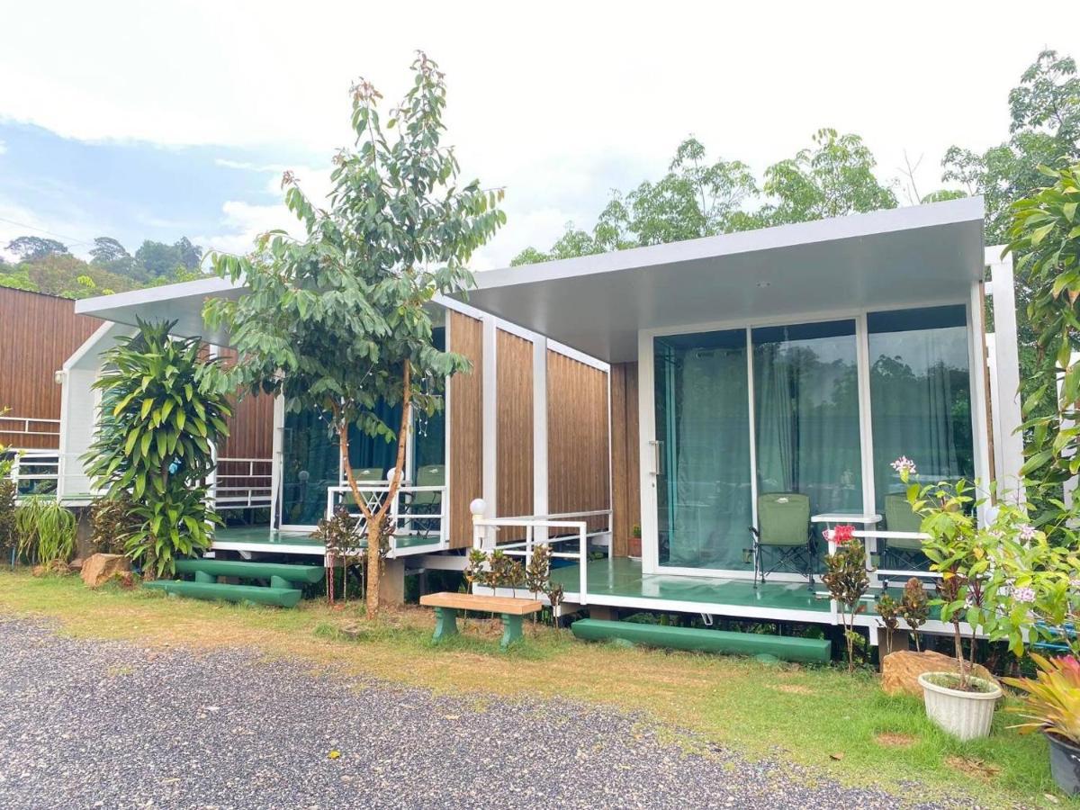 فيلا 99 Camp And Cafe Khao Sok National Park المظهر الخارجي الصورة